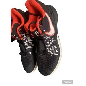 Nike Kyrie Flytrap II Black White Basketball Training Shoes 8.5 Men